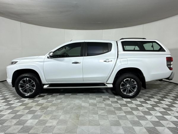 2022-Mitsubishi-Triton-24-Di-Dc-4x4-Auto-Double-Cab image:18