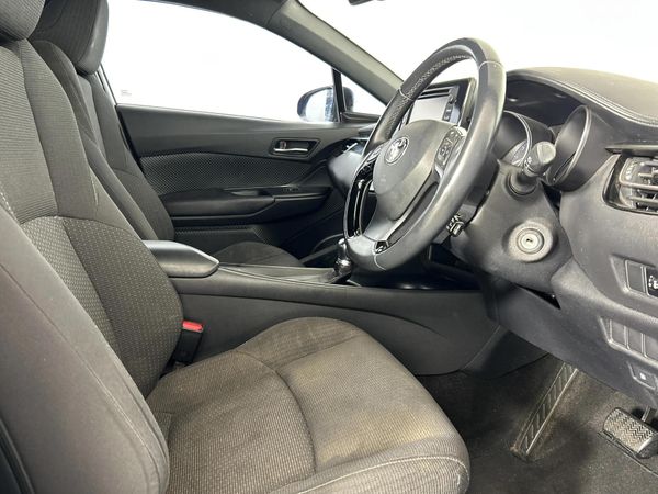 2018-Toyota-C-HR-12T-Plus-Auto image:9