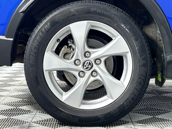 2018-Toyota-C-HR-12T-Plus-Auto image:7
