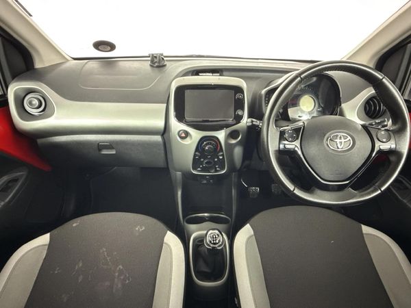2017-Toyota-Aygo-10-5-dr image:1