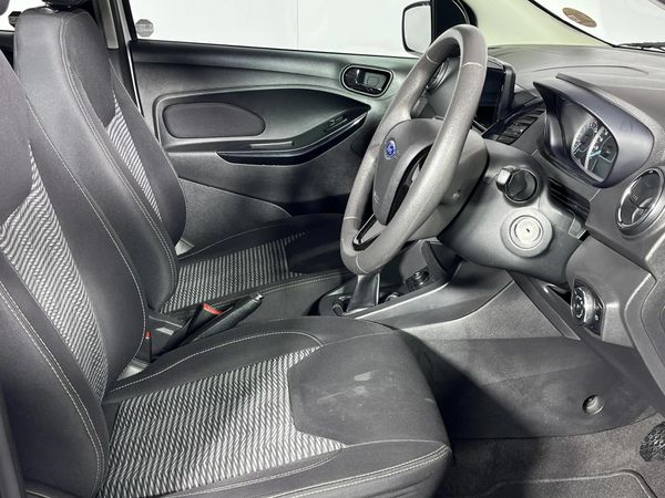 2019-Ford-Figo-15Ti-VCT-Titanium-5-dr image:9