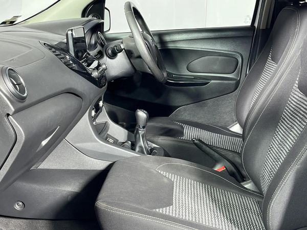 2019-Ford-Figo-15Ti-VCT-Titanium-5-dr image:8