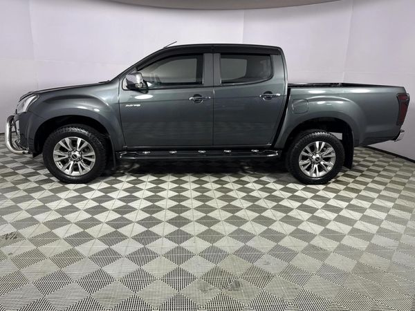 2021-Isuzu-D-Max-300-LX-Auto-Double-Cab image:18