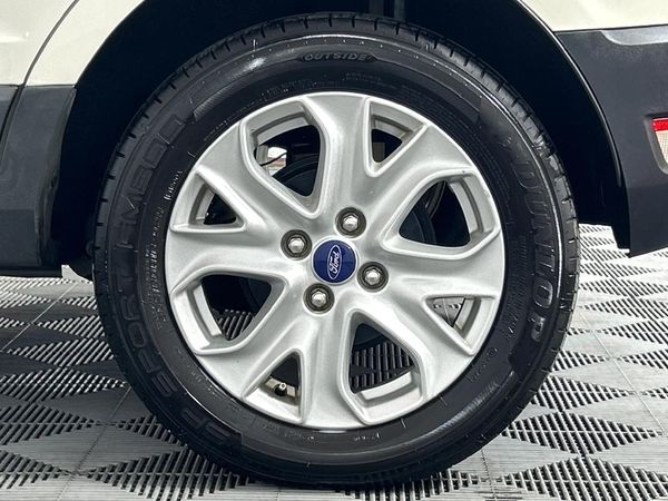 2016-Ford-EcoSport-15-TDCi-Trend image:6