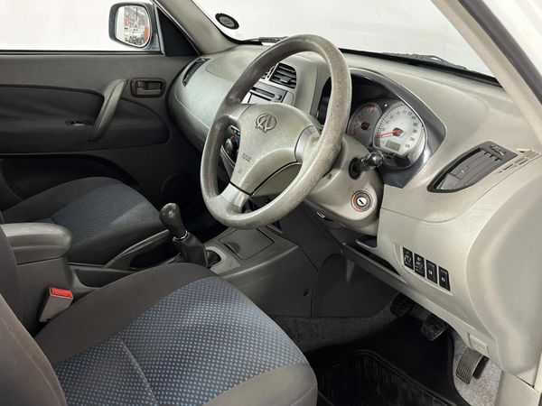 2012-Chery-Tiggo-16-TX image:9