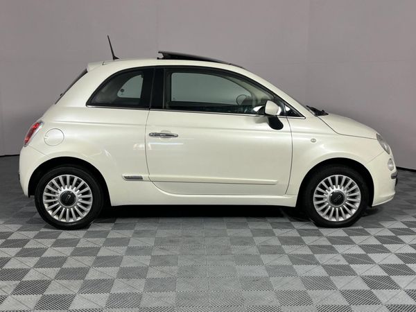 2014-Fiat-500-14-Lounge image:13