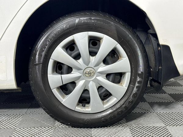 2010-Toyota-Corolla-13-Professional image:6