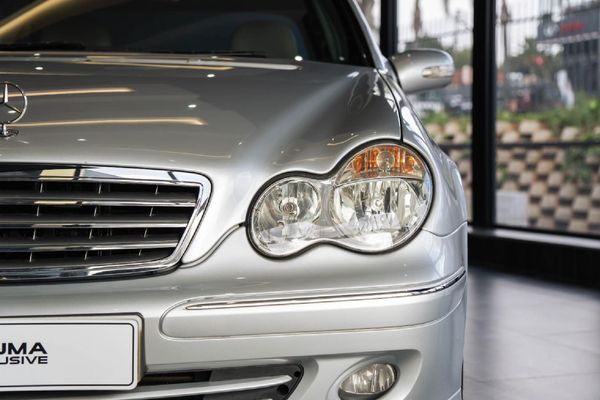 2005-Mercedes-Benz-C-Class-C-180-Elegance-Auto image:2
