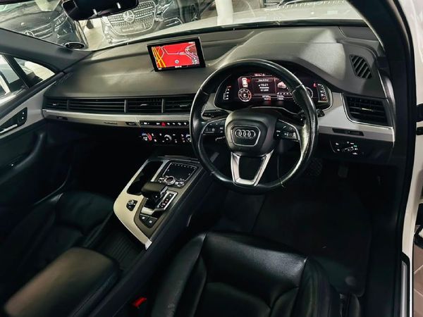 2017-Audi-Q7-30-TDI-quattro-Auto-45-TDI image:3