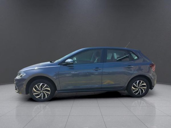 2024-Volkswagen-Polo-10-TSI-Life-Auto-DSG image:3