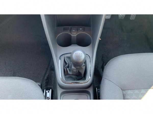 2026-Volkswagen-Polo-Vivo-14 image:14