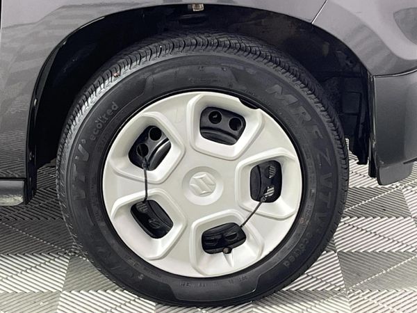 2021-Suzuki-S-Presso-10-GL-Auto image:4