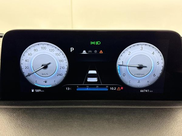 2022-Hyundai-Staria-22d-Elite-Auto image:2