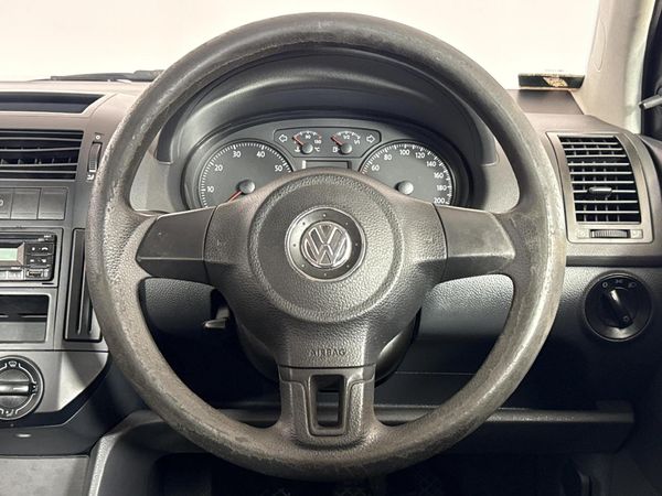 2013-Volkswagen-Polo-Vivo-16-Trendline-5-dr image:11