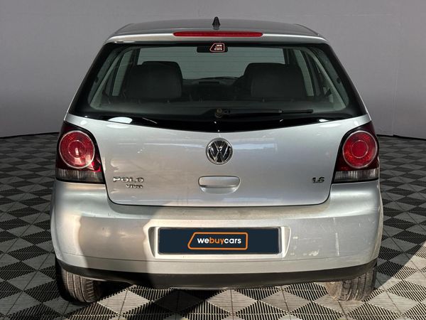 2013-Volkswagen-Polo-Vivo-16-Trendline-5-dr image:17