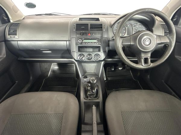 2013-Volkswagen-Polo-Vivo-16-Trendline-5-dr image:1