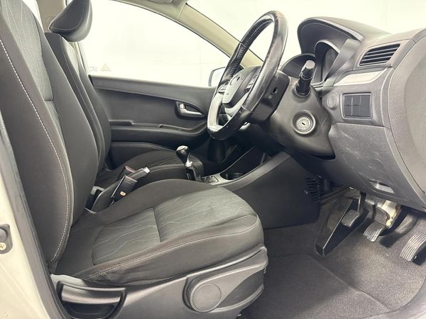 2014-Kia-Picanto-12-EX image:9