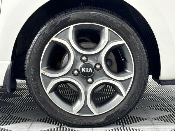 2014-Kia-Picanto-12-EX image:5