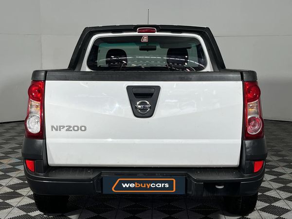 2021-Nissan-NP200-16 image:9