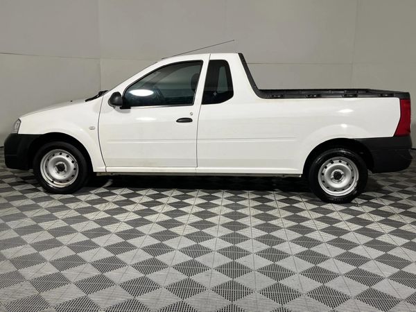 2021-Nissan-NP200-16 image:10