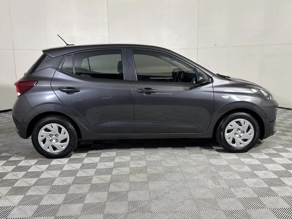 2024-Hyundai-Grand-i10-10-Motion image:17