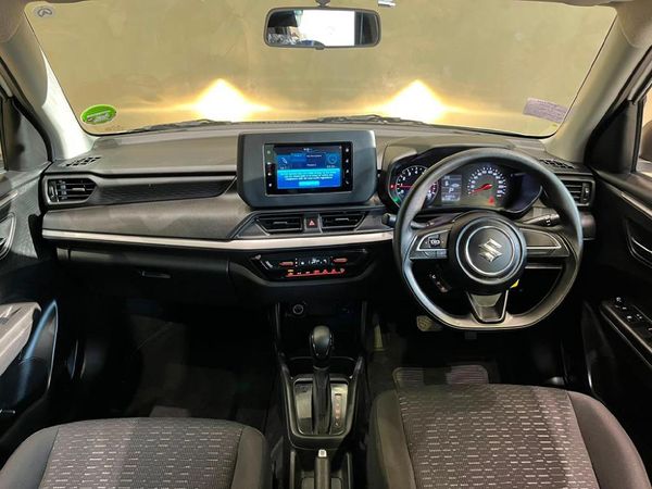 2025-Suzuki-Swift-12-GL-Auto image:5