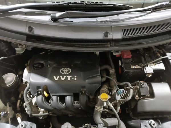 2006-Toyota-Yaris-T3-Spirit-Auto-5-dr image:11