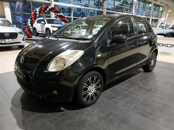 2006-Toyota-Yaris-T3-Spirit-Auto-5-dr image:4