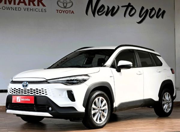 2025-Toyota-Corolla-Cross-18-XS-Hybrid image:1