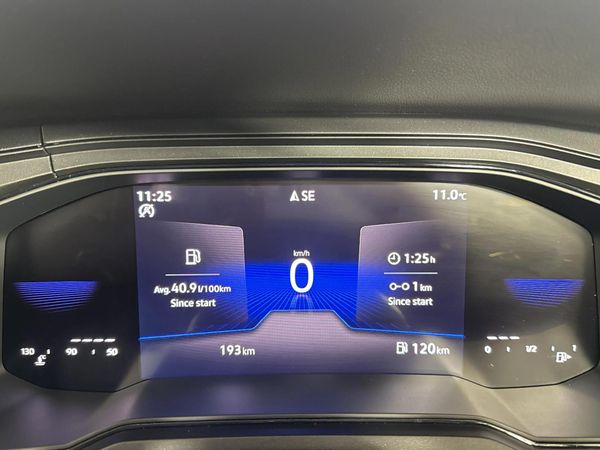 2026-Volkswagen-Polo-10-TSI image:2