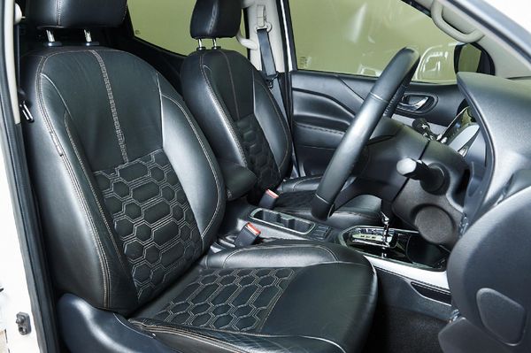 2022-Nissan-Navara-25-DDTi-LE-Plus-Auto-Double-Cab image:11