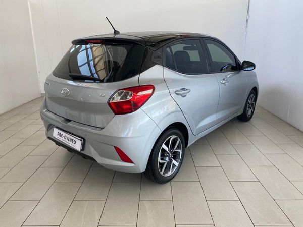 2022-Hyundai-Grand-i10-12-Fluid image:5
