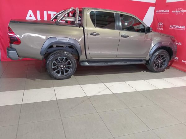 2022-Toyota-Hilux-28-GD-6-Raised-Body-Legend-4x4-Auto-Double-Cab image:2
