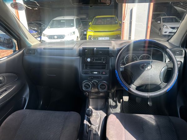 2010-Toyota-Avanza-15-TX image:8