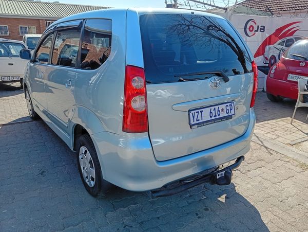 2011-Toyota-Avanza-15-SX image:11
