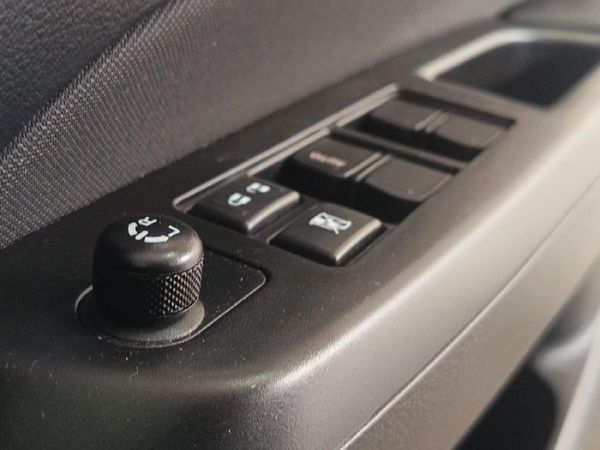 2025-Suzuki-Ciaz-15-GL image:22