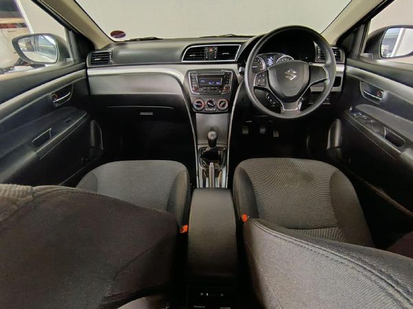 2025-Suzuki-Ciaz-15-GL image:24