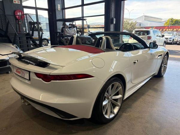 2014-Jaguar-F-Type-30-V6-Convertible image:4