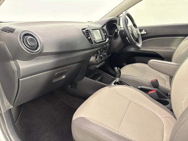 2022-Kia-Pegas-14-EX-Auto image:8