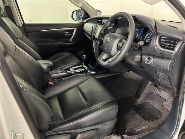 2023-Toyota-Fortuner-24-GD-6-4x4-Auto image:9