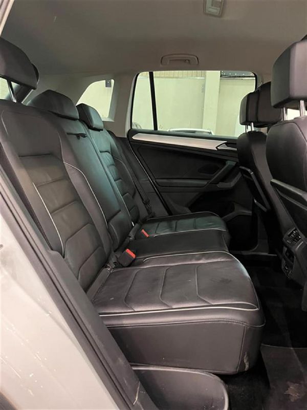 2020-Volkswagen-Tiguan-14-TSI-Comfortline-Auto-110kW image:11