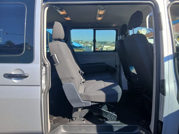 2019-Volkswagen-Kombi-20-TDI-Auto-103kW-Trendline image:9