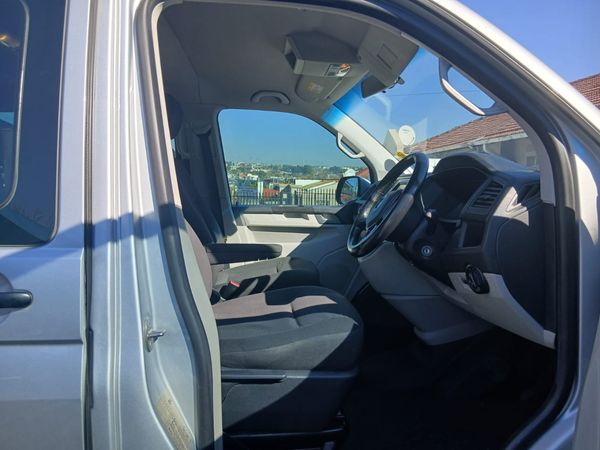 2019-Volkswagen-Kombi-20-TDI-Auto-103kW-Trendline image:7