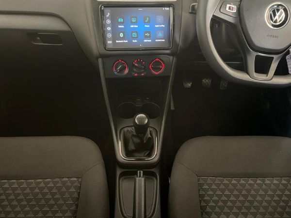 2025-Volkswagen-Polo-Vivo-14 image:13