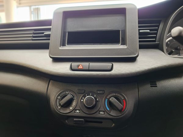 2026-Suzuki-Ertiga-15-GA image:10