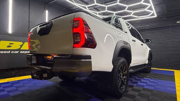 2021-Toyota-Hilux-28-GD-6-Raised-Body-Legend-4x4-Auto-Double-Cab image:7