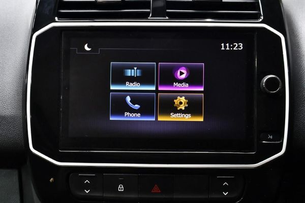 2023-Renault-Kwid-10-Climber image:18