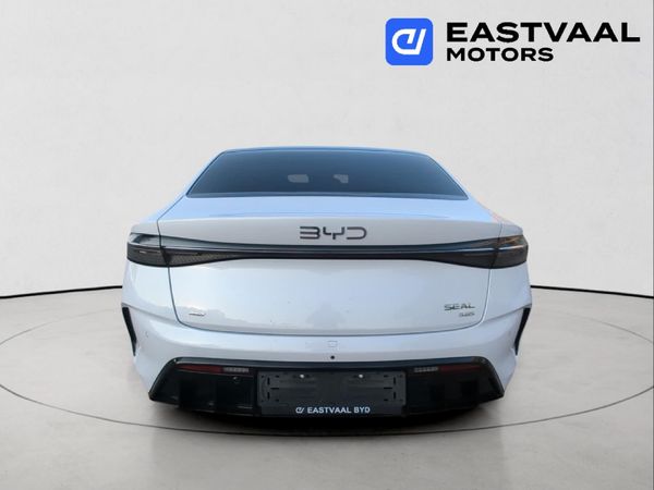 2026-BYD-Seal-AWD image:5