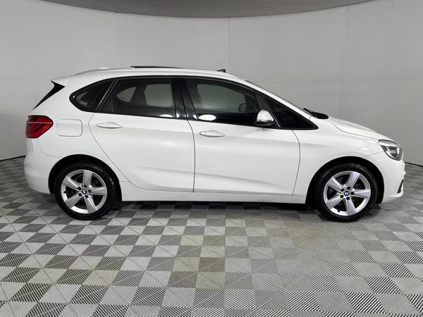 2015-BMW-2-Series-220d-Active-Tourer-Auto image:18