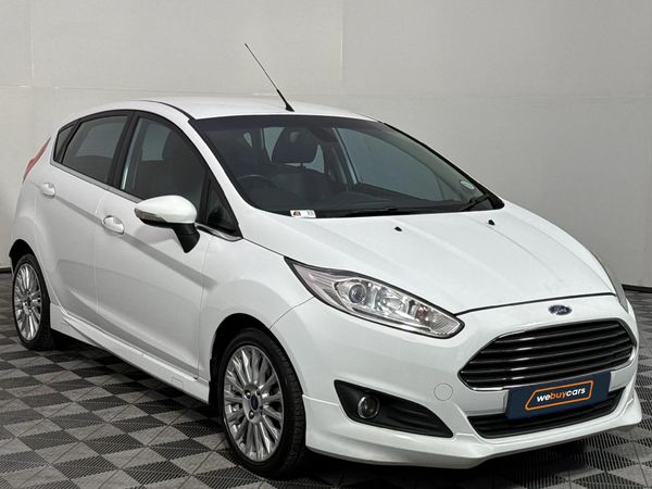 2017-Ford-Fiesta-10-EcoBoost-Titanium-Auto-5-dr image:12